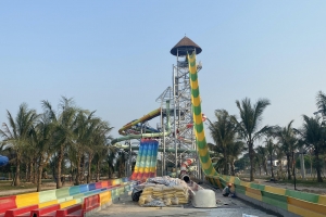 Gia công kết cấu thép trò chơi công viên nước